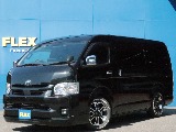 ご要望に応じて更なる追加カスタムも大歓迎です。こちらの車輛に関してのお問合せはお気軽に福岡店まで。