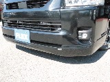 ４１５COBRAフロントリップを装着し引き締まったフロントフェイスを演出。