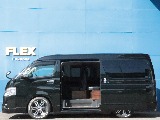 メーカーオプションのパワースライドドア完備！