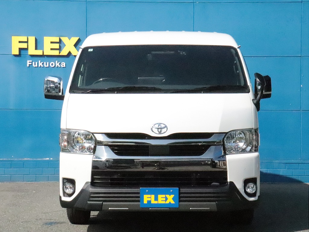 内外装カスタム多数完備！！中古車につき1台のご案内となっております！福岡店にて展示中！お気軽にご相談ください♪お問い合わせお待ちしております！