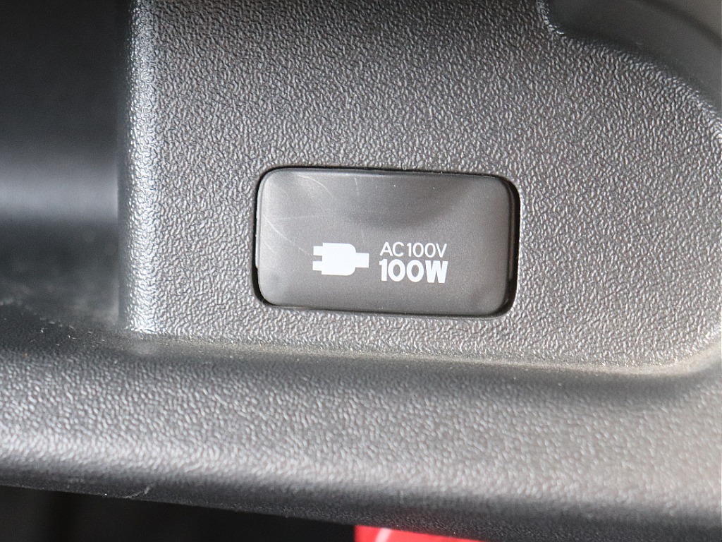 メーカーオプションのAC100V電源