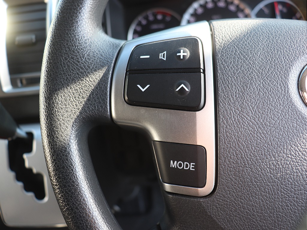 ハイエースの事なら専門店のフレックス福岡店へ！　現金を減らしにくいローン購入や、経費が使える法人様にぴったりのリースなどハイエースライフを始めるお手伝いをいたします！