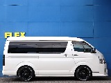 トヨタ ハイエースバン(8枚目)