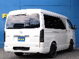 トヨタ ハイエースバン(9枚目)