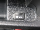 車内で家電製品や電子機器が使える AC100Vコンセント を標準装備！