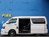 1インチローダウン施工済みで日々の乗り降りをスムーズにしてくれます！
