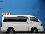 メーカーオプションのパワースライドドドア完備！