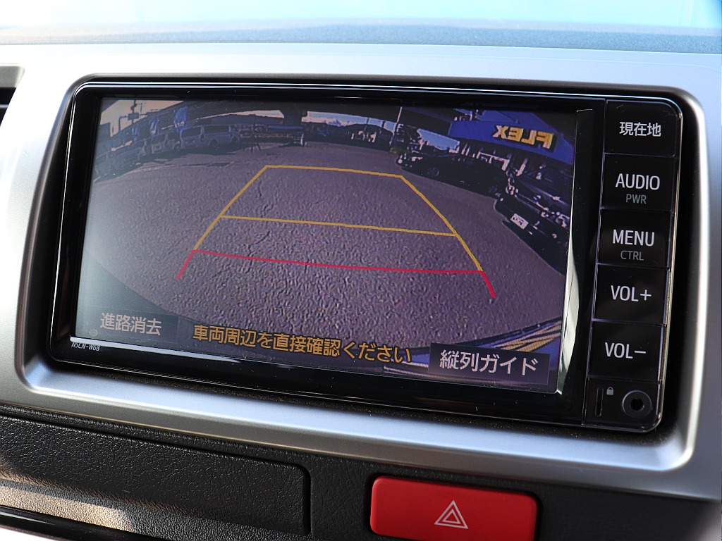 純正ナビ！バックカメラは駐車時のサポートをしてくれます♪