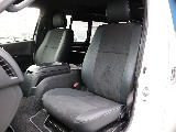 ダークプライムⅡ特別仕様車は、シートがハーフレザーシートになっております♪
