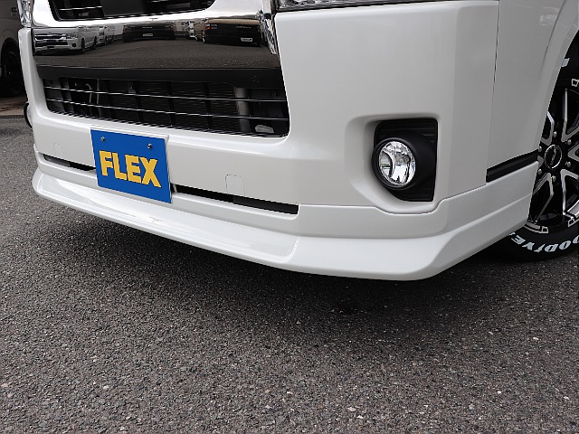 FLEXフロントリップスポイラーでフェイス周りをスタイリッシュに！