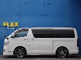 車高は1.5インチローダウン施工済みなので日々の乗り降りを楽にしてくれます