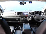トヨタ ハイエース(2枚目)