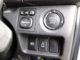 プッシュスタートスマートエントリー！自動ドアの開閉操作は運転席からも可能です◎