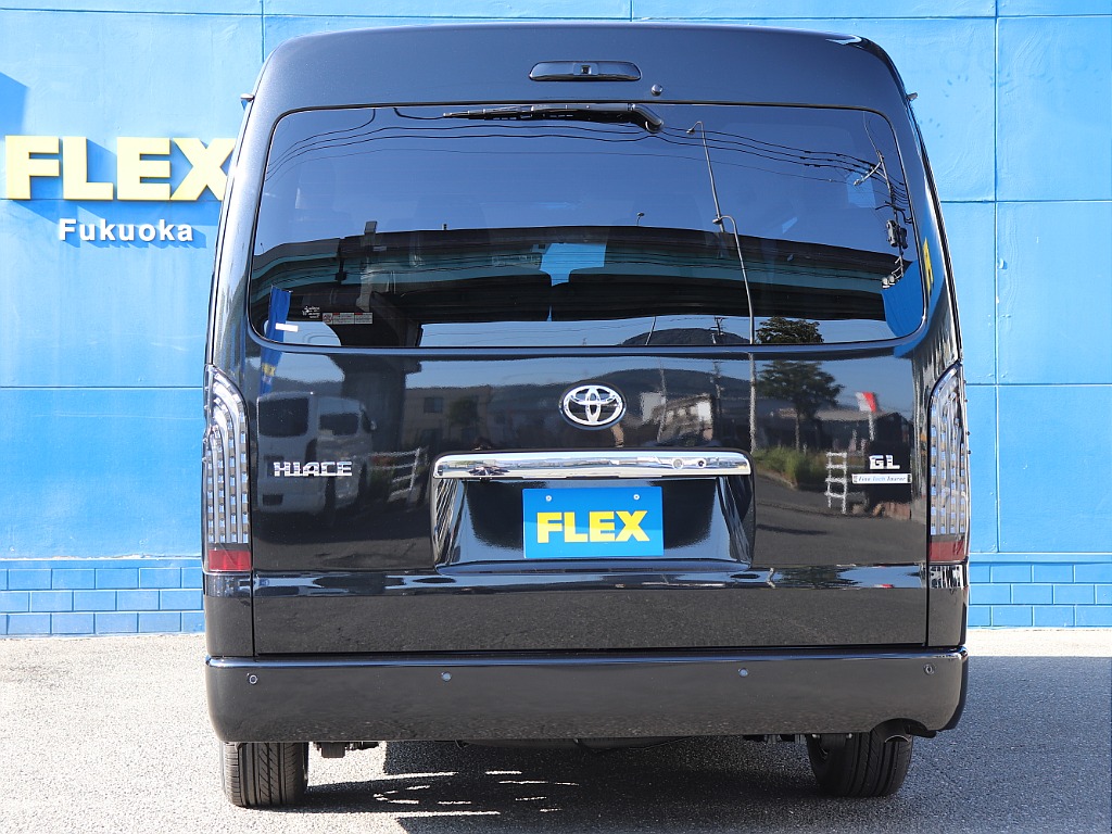 ハイエース福岡店は九州エリア最大級の取り扱い台数を誇る専門店です！キャンピングも取り扱い有り！