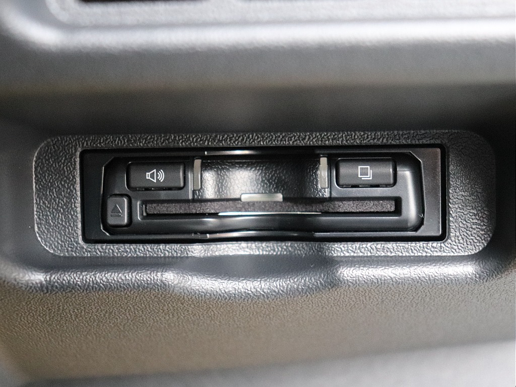 トヨタ ハイエースバン(16枚目)