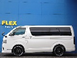 トヨタ ハイエースバン(6枚目)