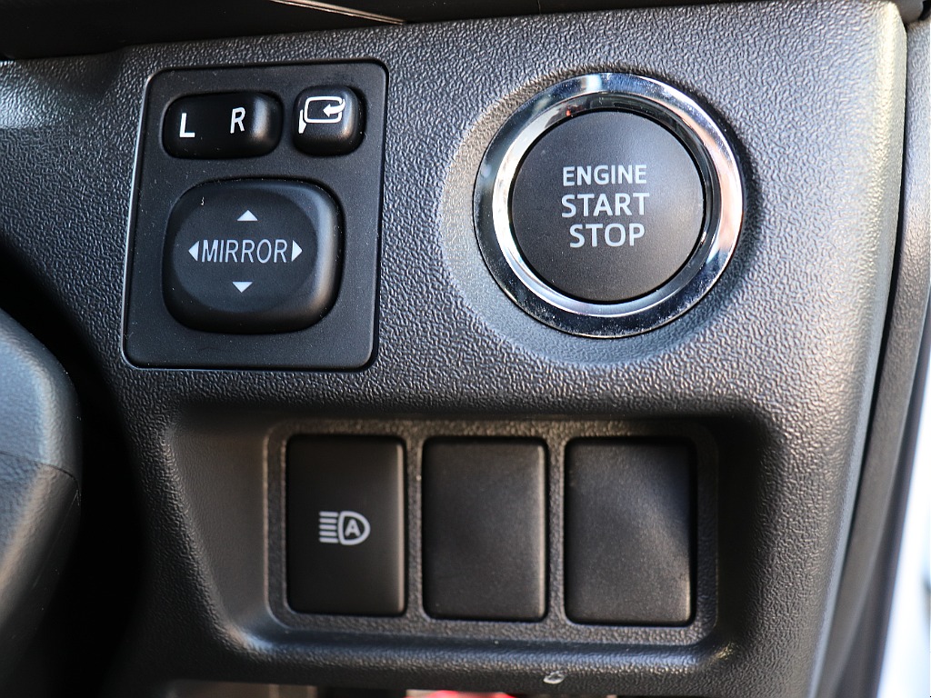 プッシュスタートスマートエントリー