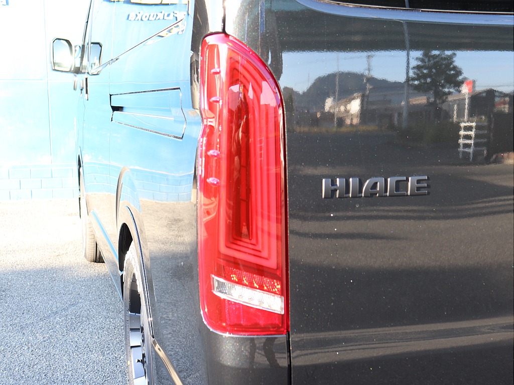 ＦＬＥＸ新作！　ネオトレースLEDテール（レッド）