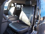 シートカバー装着済みなので汚れ防止はもちろん車内に統一感を与えてくれます