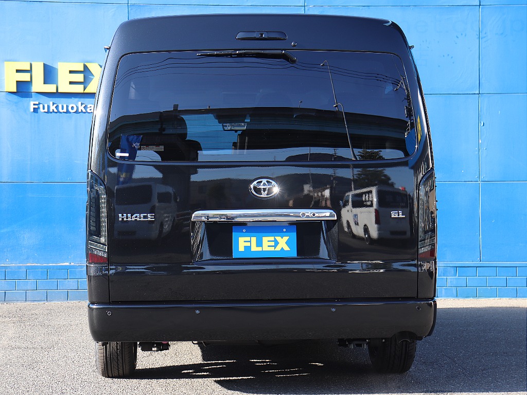 トヨタ ハイエース(10枚目)