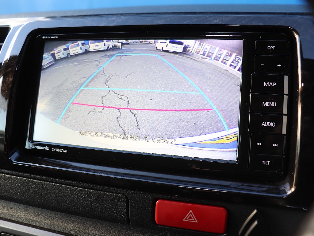 ハイエースの事なら専門店のフレックス福岡店へ！　現金を減らしにくいローン購入や、経費が使える法人様にぴったりのリースなどハイエースライフを始めるお手伝いを致します！