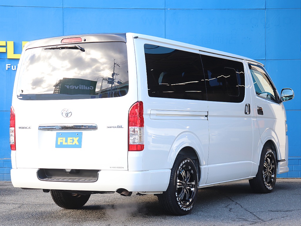 土日は混雑が予想される為、大変お手数をお掛け致しますが事前にご予約を頂けましたら迅速なご案内が可能でございます！