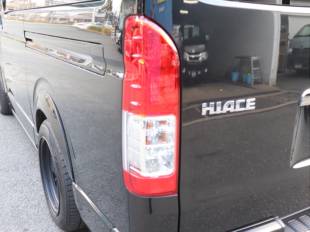 ハイエース福岡店は九州エリア最大級の取り扱い台数を誇る専門店です！キャンピングも取り扱い有り！