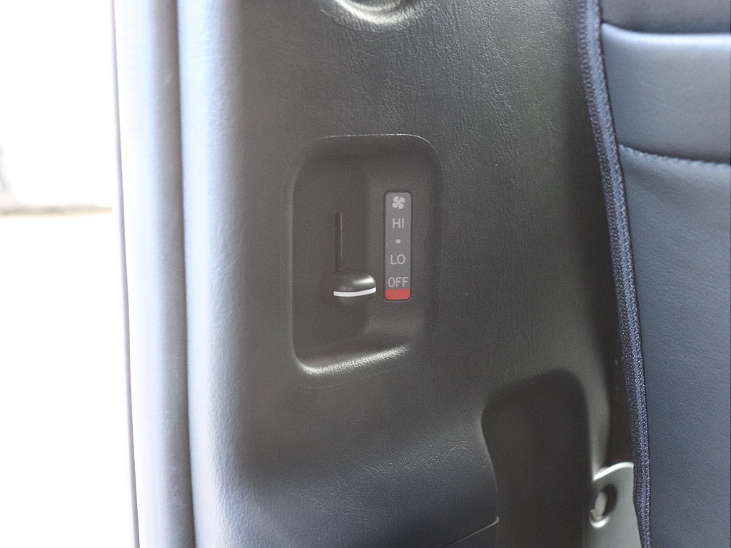 ハイエース福岡店は九州エリア最大級の取り扱い台数を誇る専門店です！キャンピングも取り扱い有り！