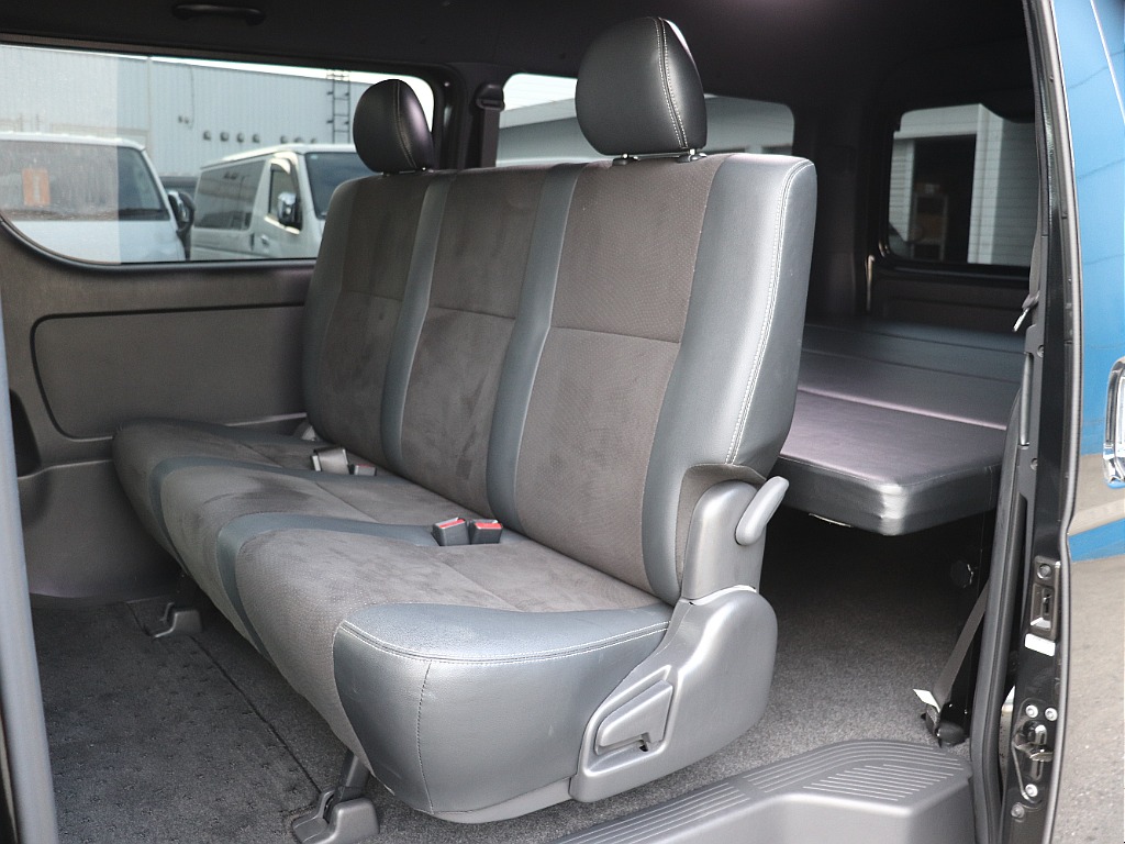 ハイエース福岡店は九州エリア最大級の取り扱い台数を誇る専門店です！キャンピングも取り扱い有り！