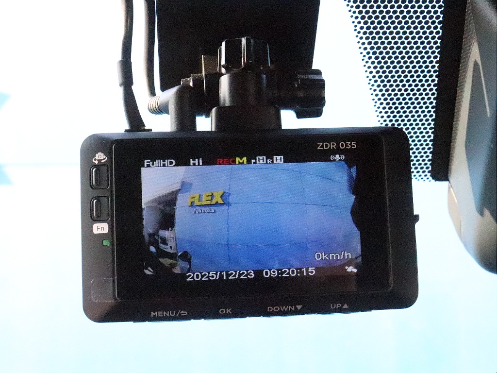 ドライブレコーダー