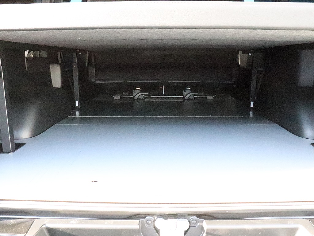 荷室板材でお仕事にも大活躍