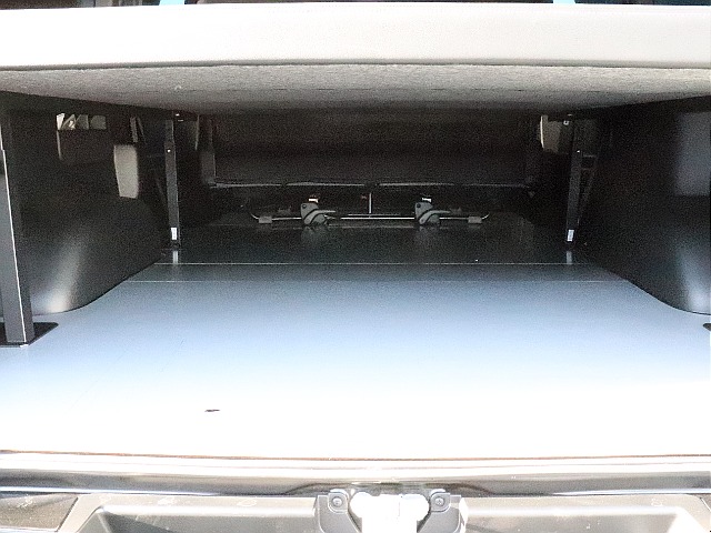 荷室板材でお仕事にも大活躍