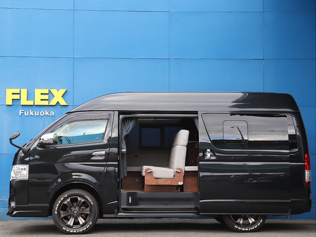 車高は純正を維持！追加カスタム大歓迎♪