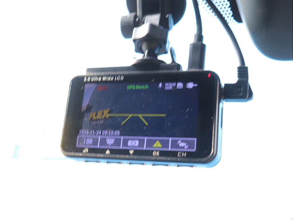 ドライブレコーダー(前後録画)