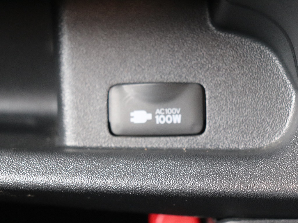 メーカーオプションAC100V電源