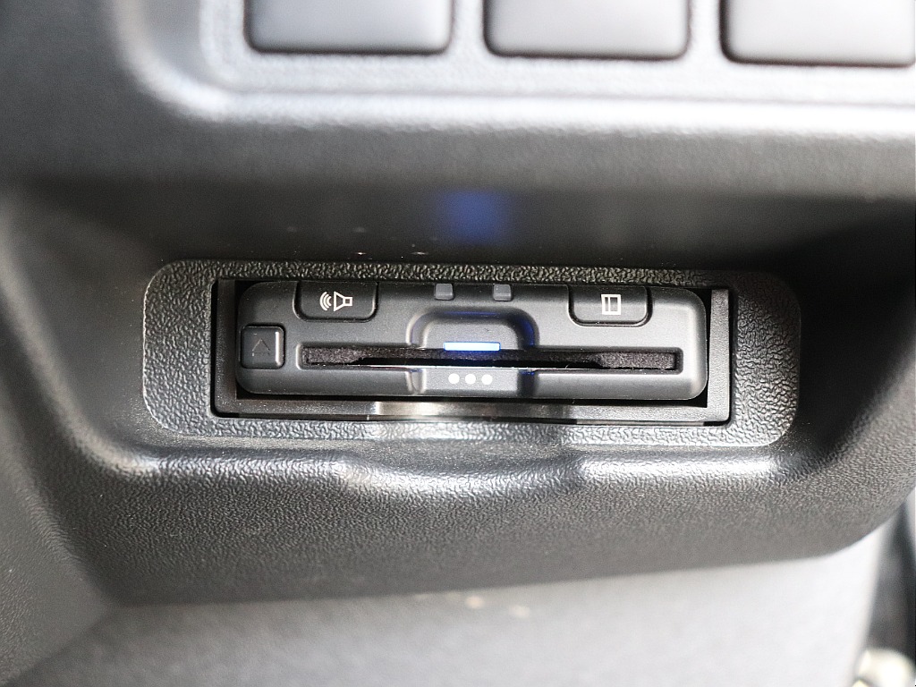 トヨタ ハイエースバン(29枚目)