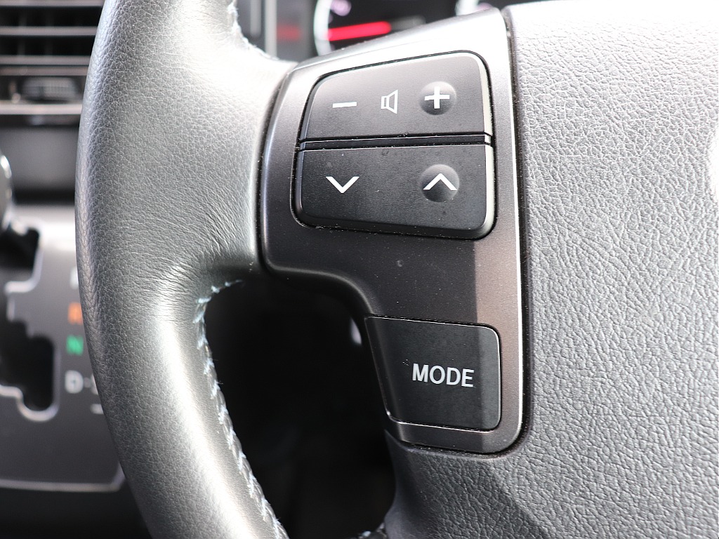 トヨタ ハイエースバン(34枚目)