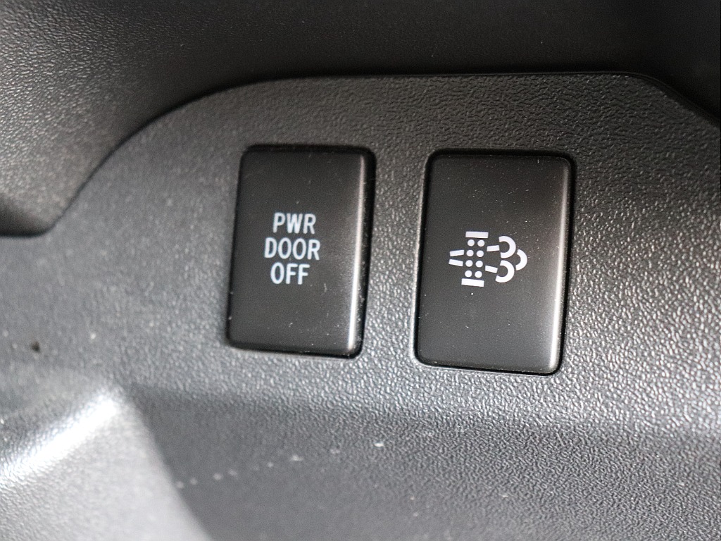 トヨタ ハイエースバン(37枚目)