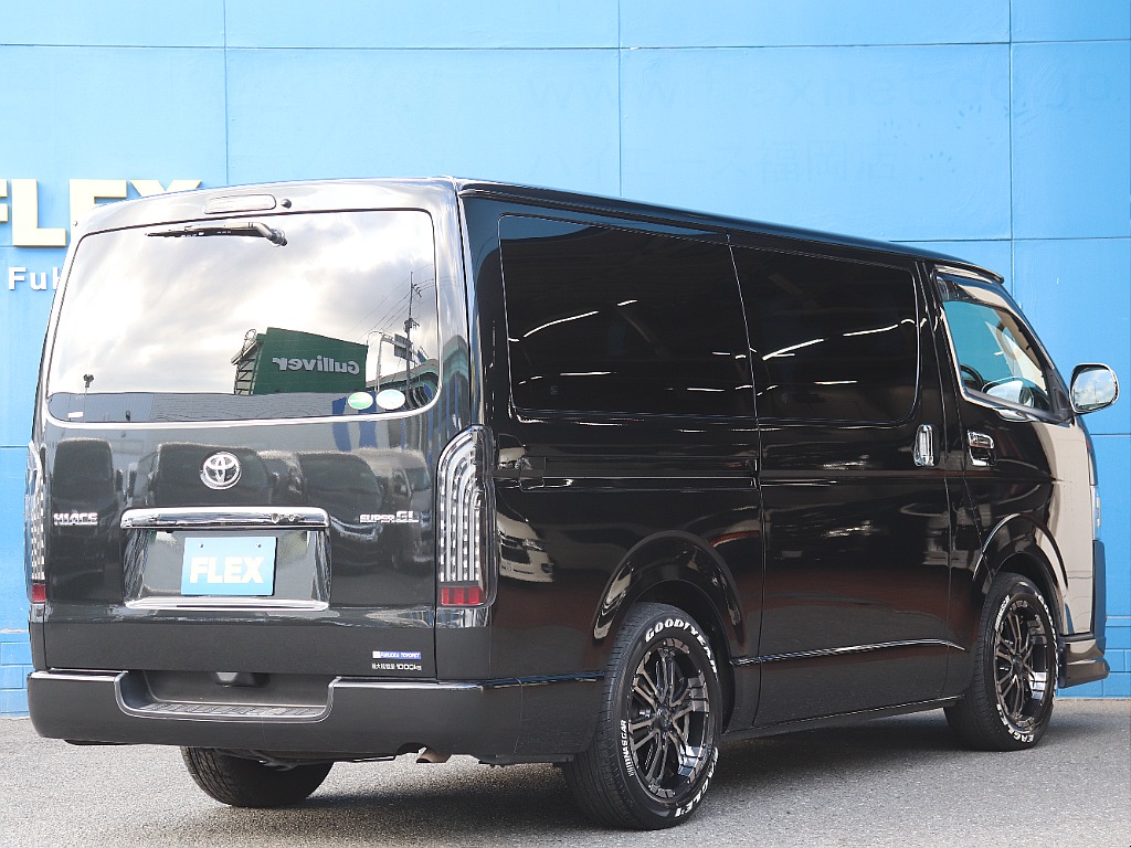 トヨタ ハイエースバン(9枚目)