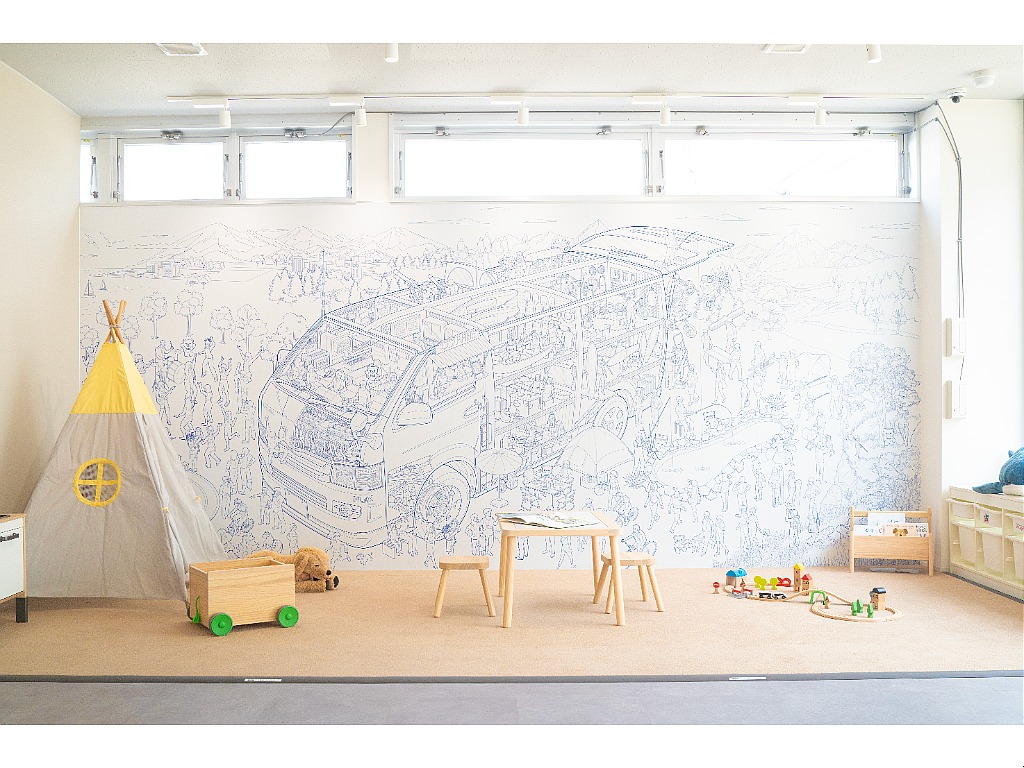 ハイエースの事なら専門店のフレックス福岡店へ！　現金を減らしにくいローン購入や、経費が使える法人様にぴったりのリースなどハイエースライフを始めるお手伝いを致します！