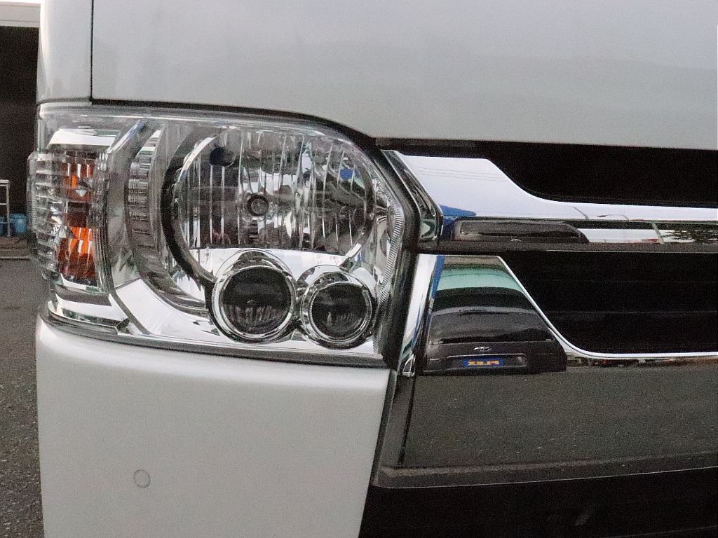 LEDヘッドライト