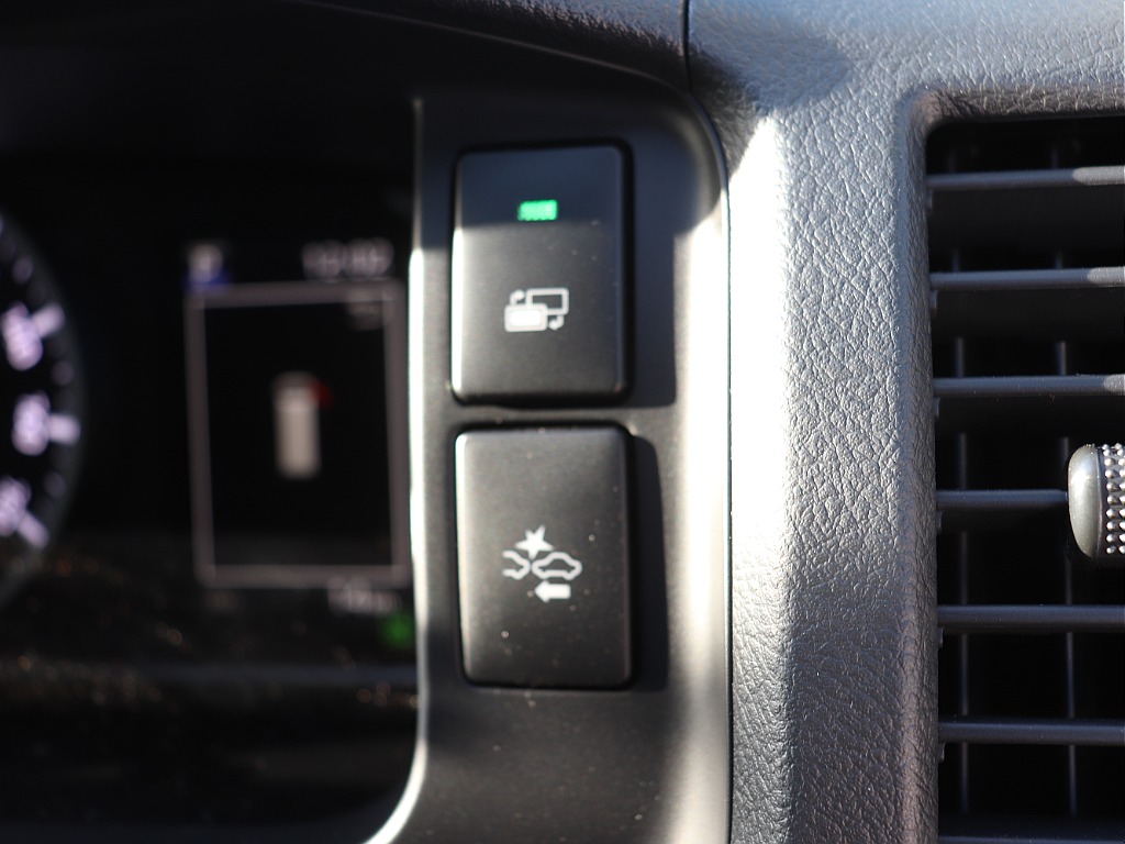 ハイエースの事なら専門店のフレックス福岡店へ！　現金を減らしにくいローン購入や、経費が使える法人様にぴったりのリースなどハイエースライフを始めるお手伝いを致します！