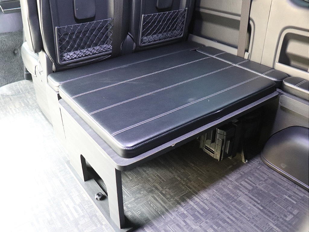 ハイエースの事なら専門店のフレックス福岡店へ！　現金を減らしにくいローン購入や、経費が使える法人様にぴったりのリースなどハイエースライフを始めるお手伝いを致します！