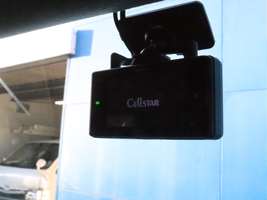 ドライブレコーダー