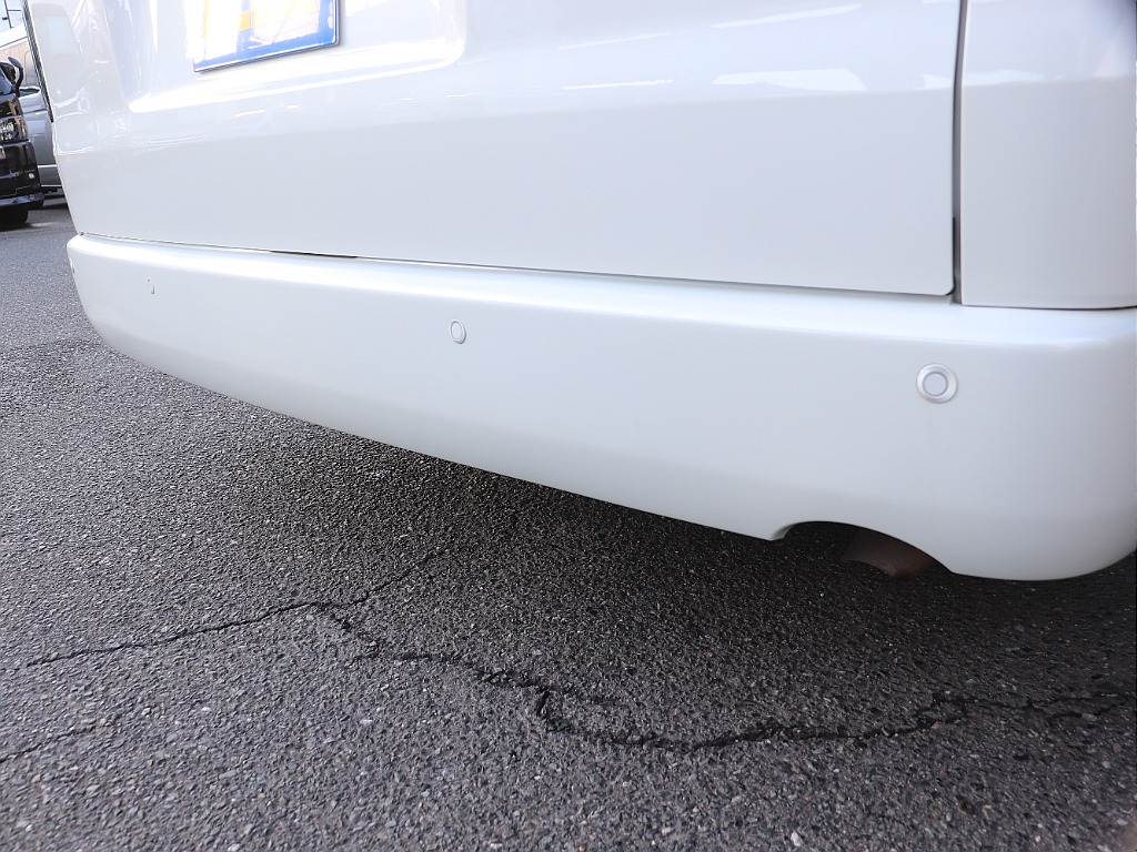 ハイエースの事なら専門店のフレックス福岡店へ！　現金を減らしにくいローン購入や、経費が使える法人様にぴったりのリースなどハイエースライフを始めるお手伝いを致します！