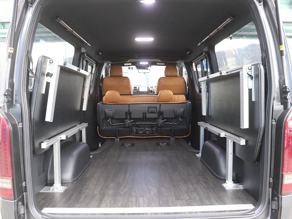 広々とした荷室スペースも確保◎