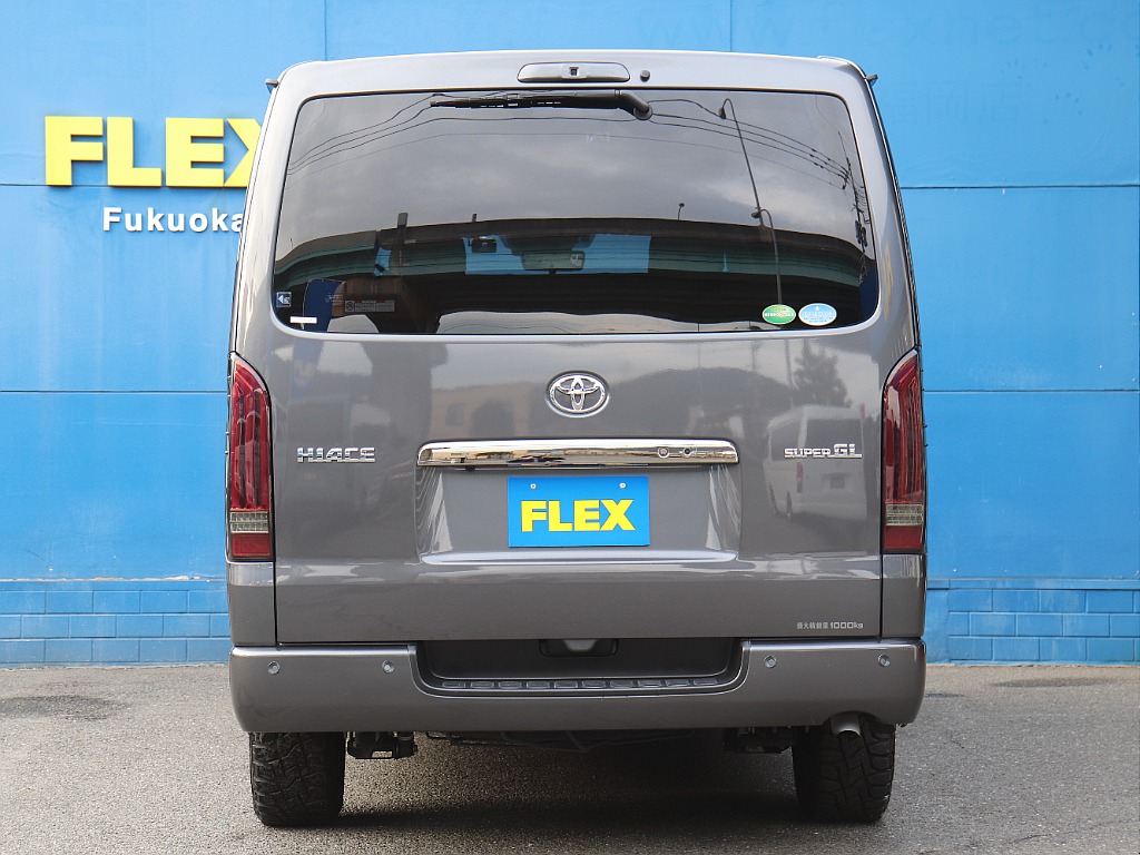 ハイエース福岡店は九州エリア最大級の取り扱い台数を誇る専門店です！キャンピングも取り扱い有り！