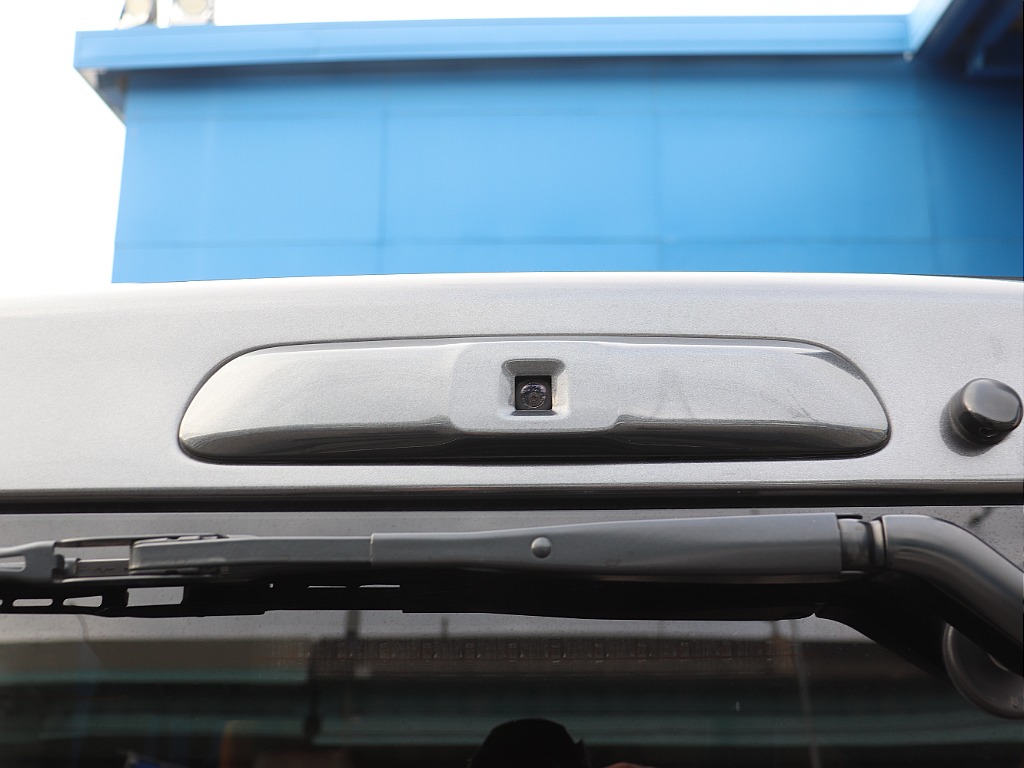 トヨタ ハイエースバン(15枚目)