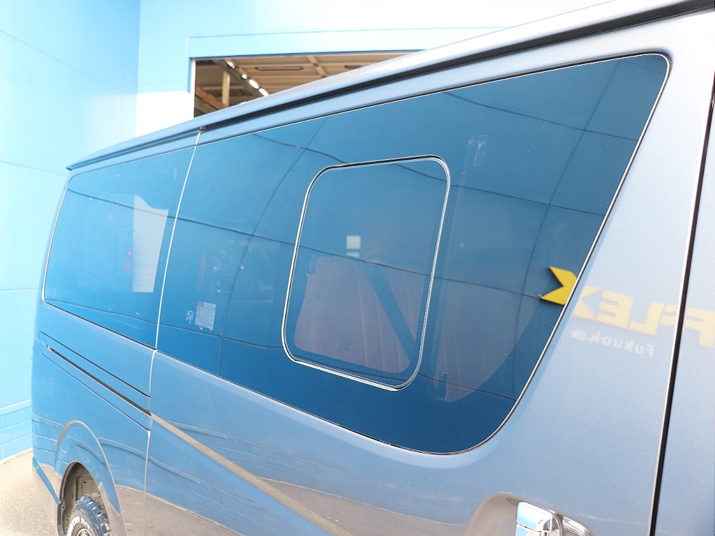 ハイエースの事なら専門店のフレックス福岡店へ！　現金を減らしにくいローン購入や、経費が使える法人様にぴったりのリースなどハイエースライフを始めるお手伝いを致します！