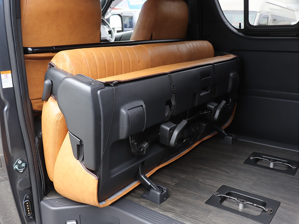 トヨタ ハイエースバン(35枚目)